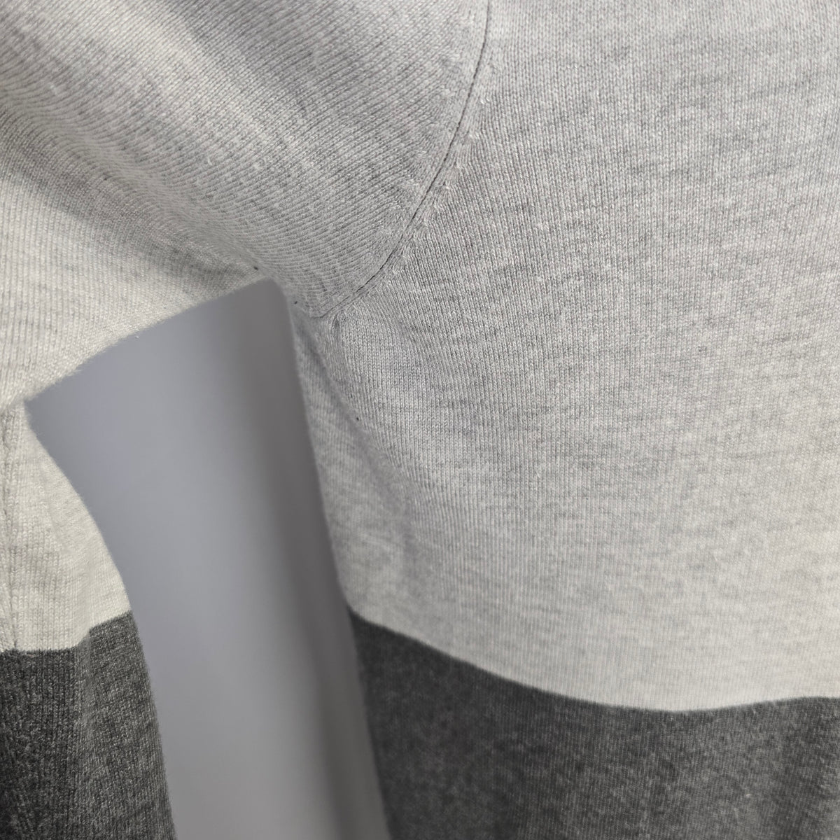 Colourblock RED Brand Long Knit Cardigan – Gray/Black, XL, Cozy Layering Sweater