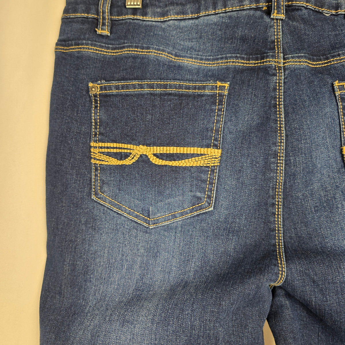 Buffalo David Bitton Misha Mid-Rise Straight Leg Jeans | Size 14x30 | NWT