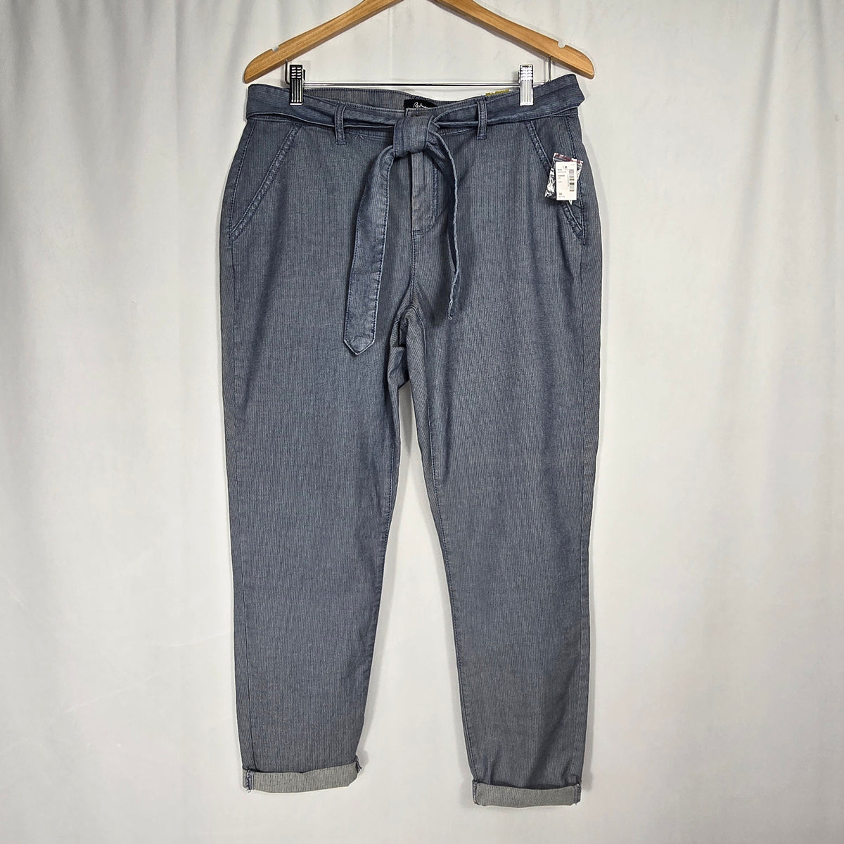 Reitmans NWT Petite Size 14 Light Blue Herringbone Stretch Cotton Jeans | Tie Waist Tapered Fit