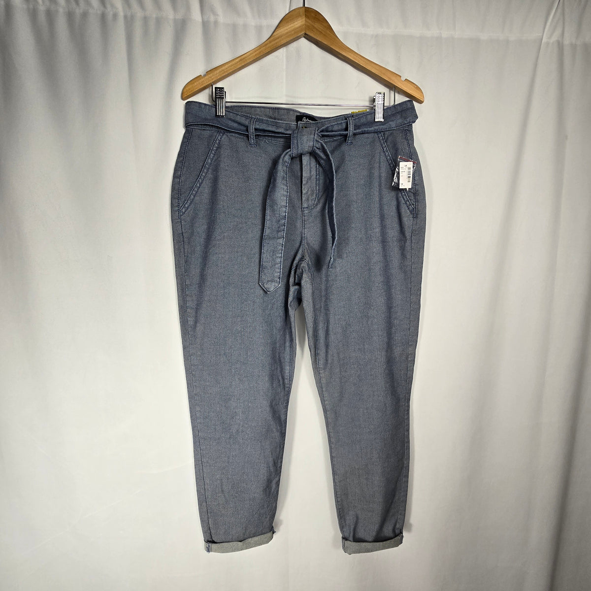 Reitmans NWT Petite Size 14 Light Blue Herringbone Stretch Cotton Jeans | Tie Waist Tapered Fit